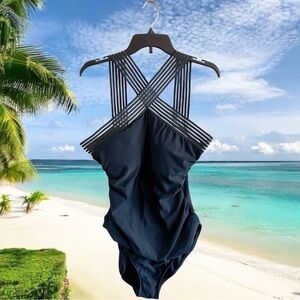 Aqua Green Black Women's Swimsuit EUC